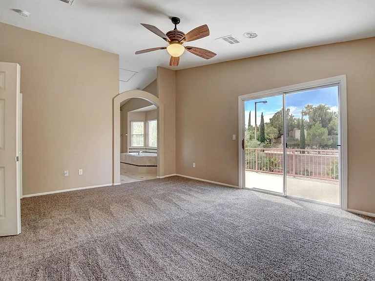 469 Annotto Bay St — Photo 25
