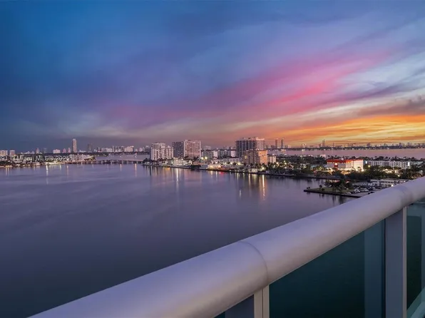 7935 East Dr APT Ph1, North Bay Village, FL 33141
