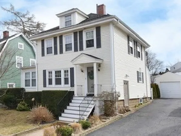 67 Fernwood Ave, Lynn, MA 01904