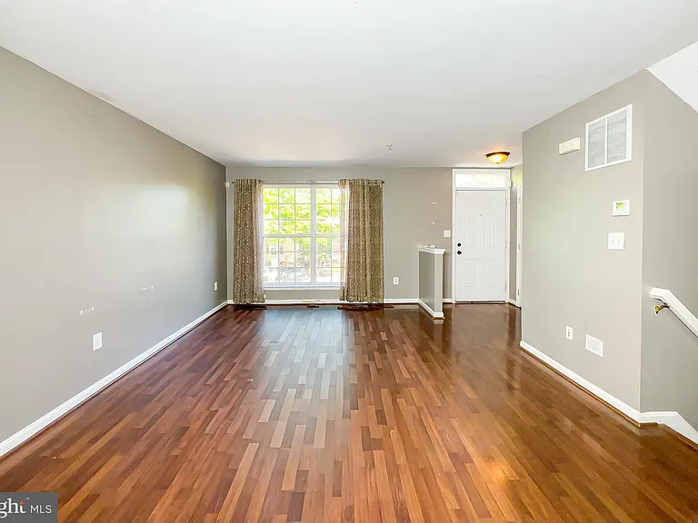 4826 Buxton Cir — Photo 5