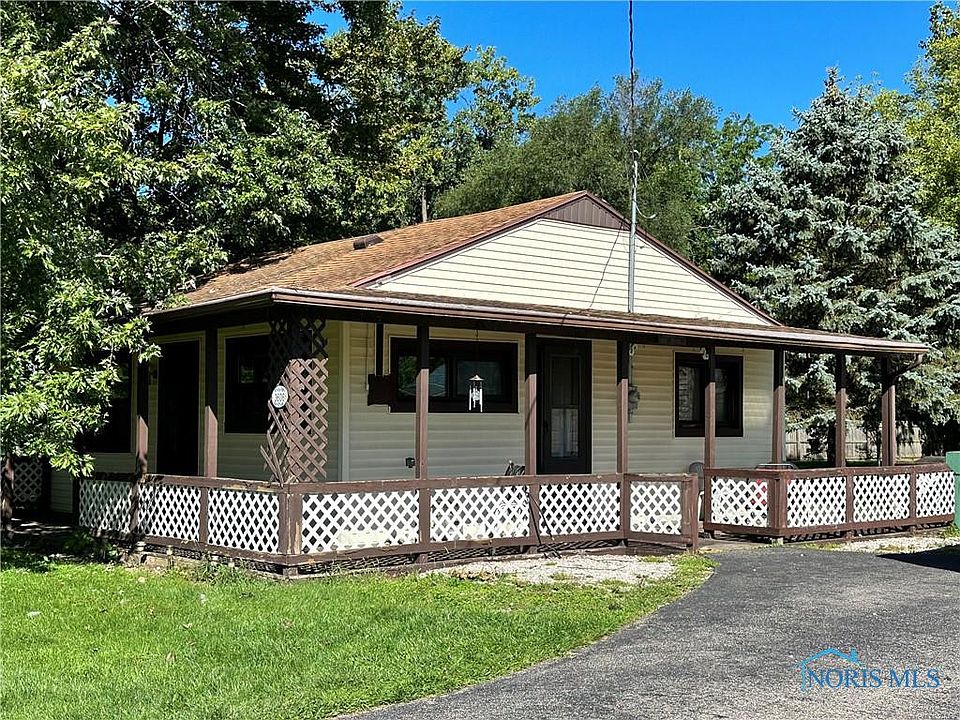 1st image of 3606 McGregor Ln