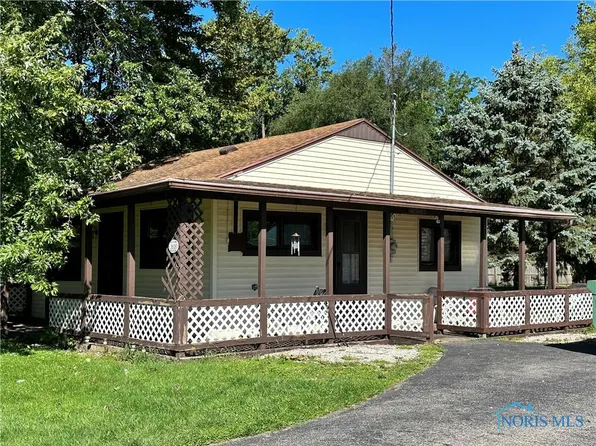 3606 McGregor Ln, Toledo, OH 43623