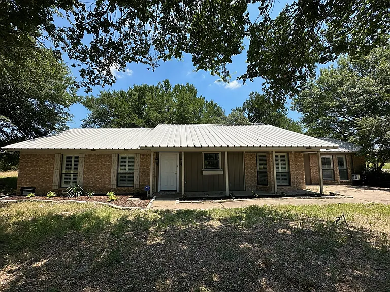 2030 Milrany Ln — Photo 4