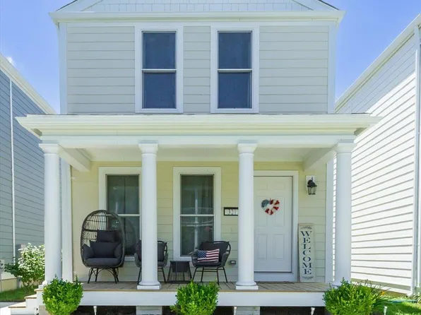 321 Tiber Pl, Saint Charles, MO 63301