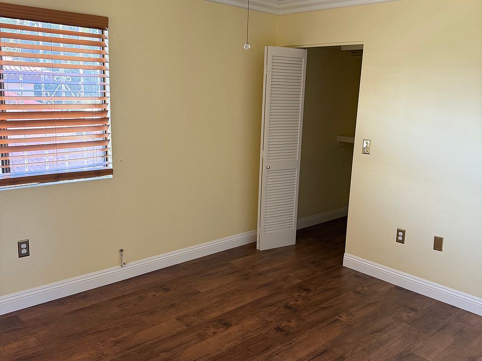 2nd image of 701 E J St