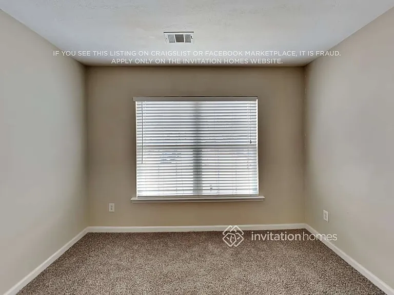 2253 Park Manor Ln — Photo 13