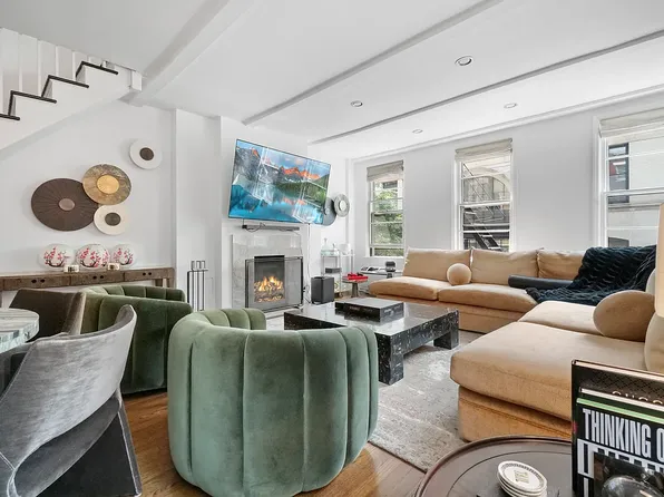 66 Jane St Unit 2, New York, NY 10014