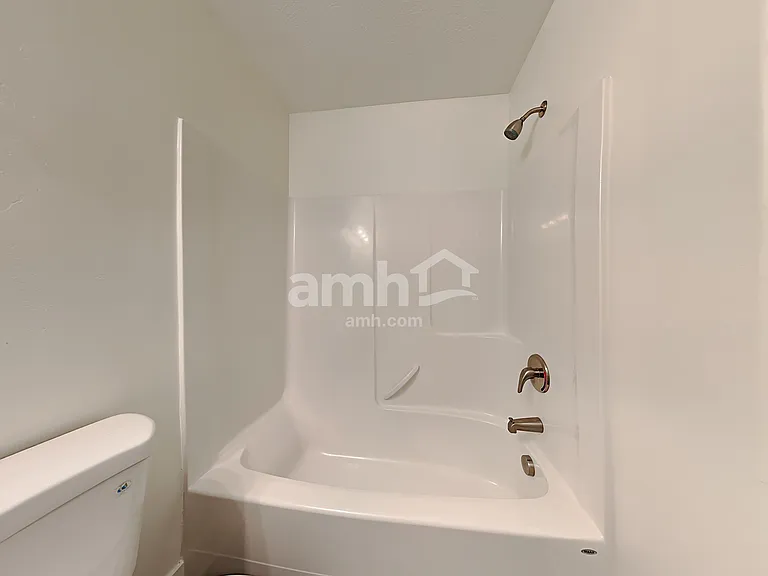 1742 E Shadow Dr — Photo 21