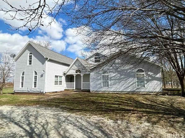 951 S 700 W, Swayzee, IN 46986