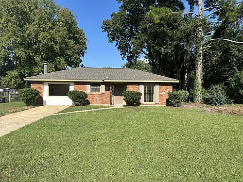113 Lori Streetprattville Photo 1
