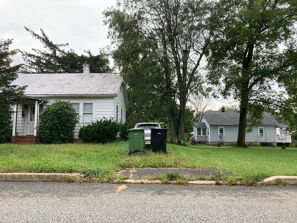 2nd image of 14 New St