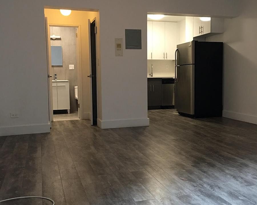 1st image of 13317 Sanford Ave APT 2H