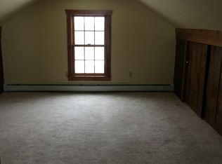 40 Old Fall River Rd, Dartmouth, MA 02747