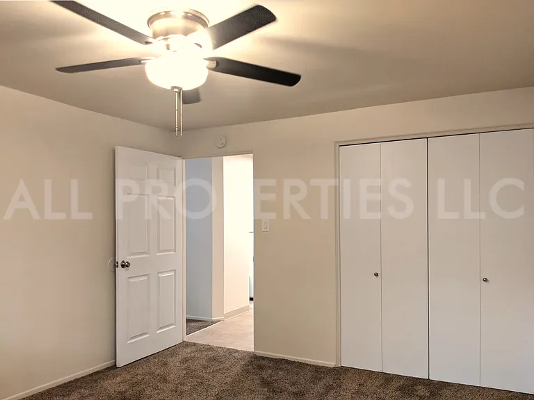 1200 N Emerson St #204 — Photo 27