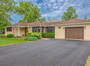 3715 Jay Ln, Rolling Meadows, IL 60008