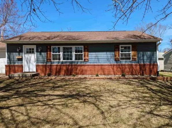 409 E Washington St, Knoxville, IA 50138