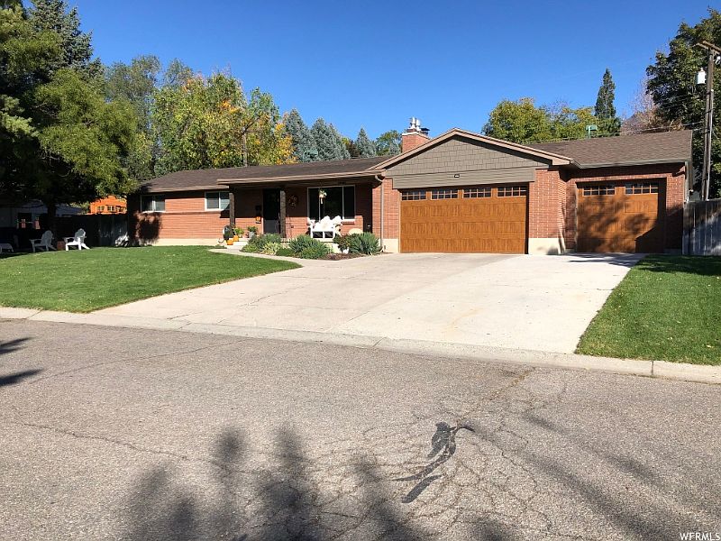 1st image of 3005 S Jonetta Dr