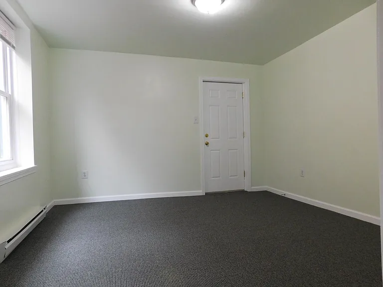 22 Madison Ave #C — Photo 9