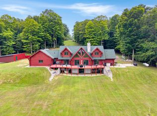 302 E Kott Rd, Manistee, MI 49660