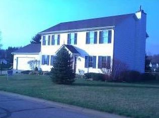 33883 Sumerset Ln, New Carlisle, IN 46552