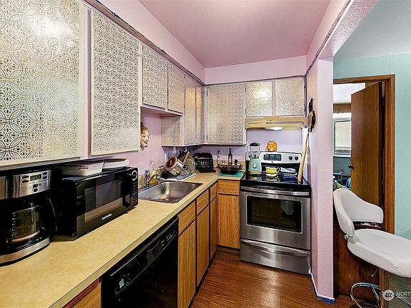 5th image of 12719 NE 120th Street #D4