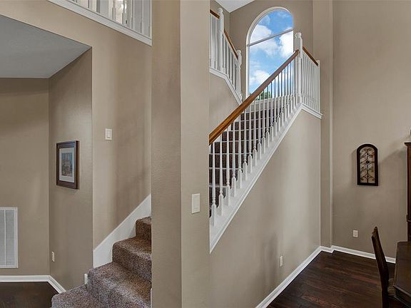 5th image of 9611 Riverland Ln