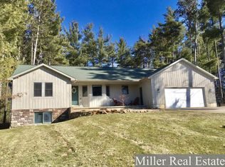 6076 Big Pine Dr, Hastings, MI
