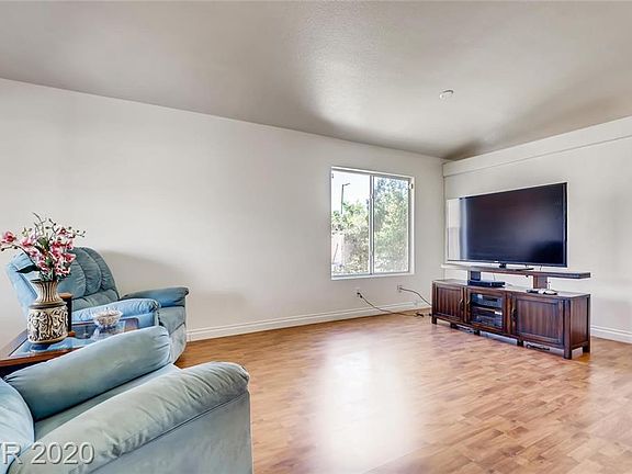 4th image of 6641 Genevieve Ct