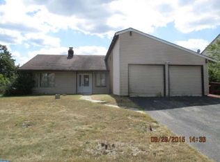 19 Peoria Ln, Sicklerville, NJ 08081