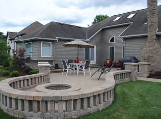 14869 Lancelot Ln W, North Royalton, OH 44133
