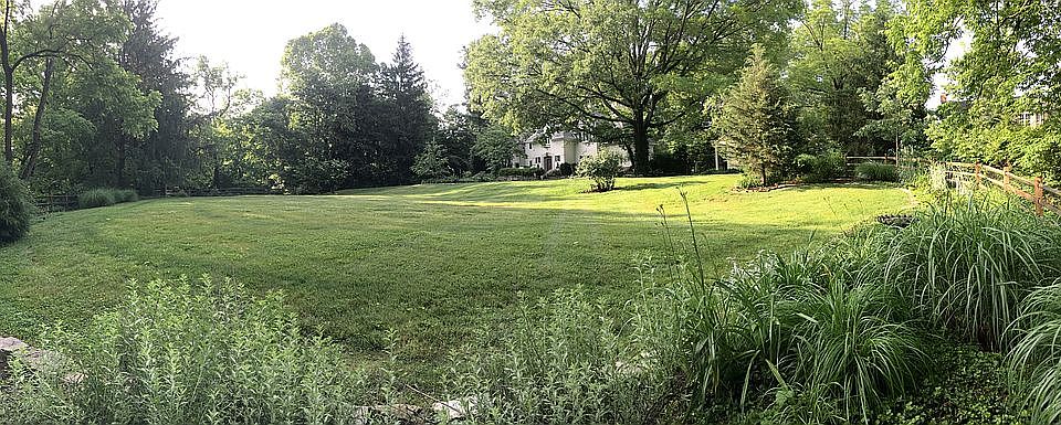 2nd image of 2628 Fair Oaks Ln