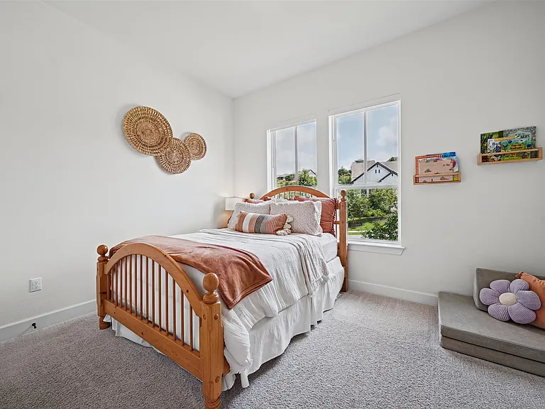 356 Crimson Sky Ct — Photo 8