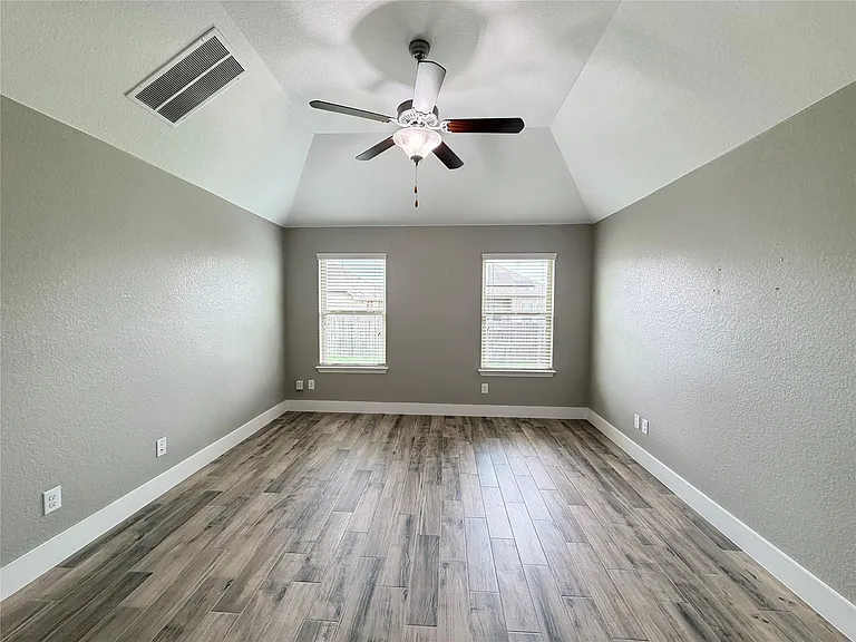3328 Lauren Nicole Ln — Photo 12