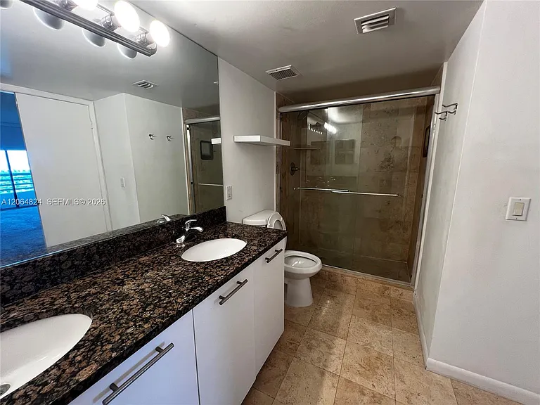 3300 NE 191st St #LP10 — Photo 7