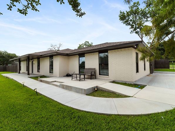1502 Merry Oaks Dr