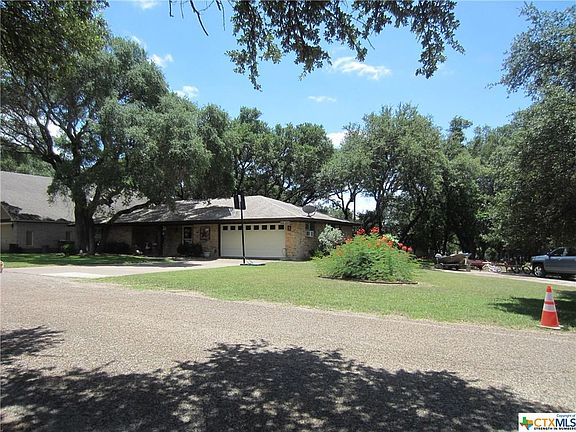3rd image of 3 Wyatt Earp Dr