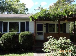 1433 Dogwood Ave, Morgantown, WV 26505