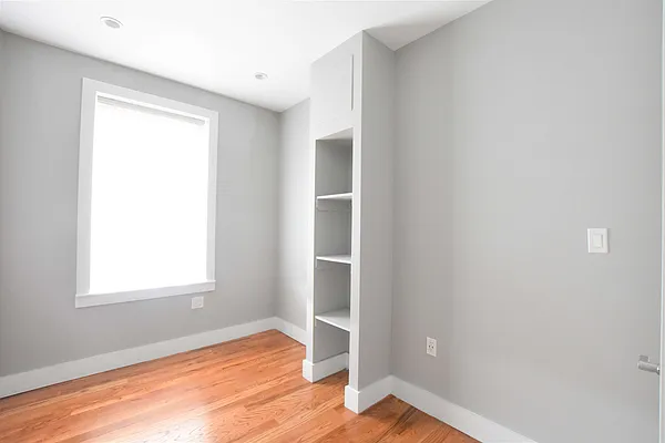 Rented by Clove Realty LLC | media 15