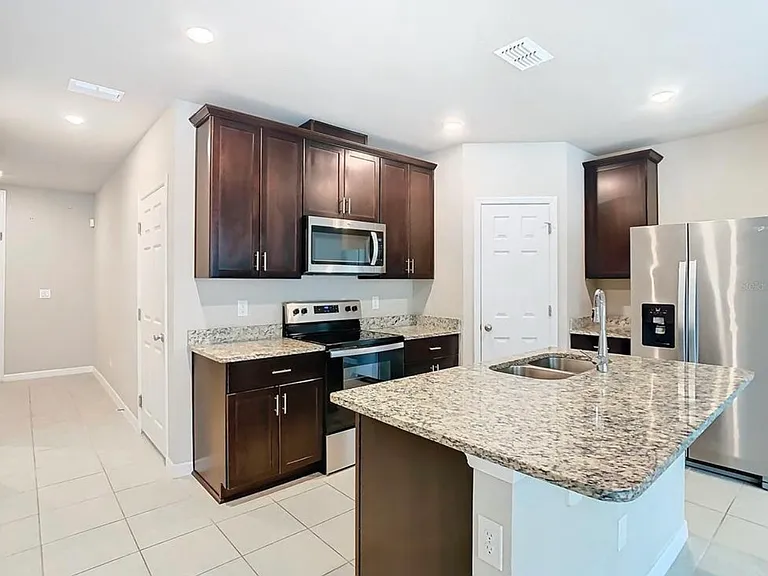 1578 Grand Rue Dr — Photo 8