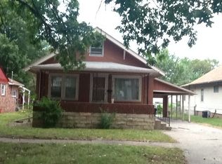 814 Ellinwood St, Osage City, KS 66523
