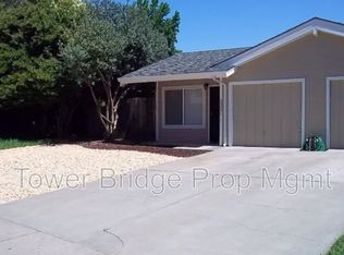 2201 Zinfandel Dr, Rancho Cordova, CA 95670