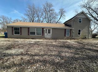 210 E Grove St, Morocco, IN 47963