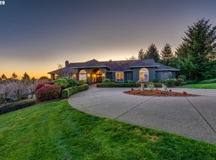 17075 NE Crystal View Ct, Sherwood, OR 97140