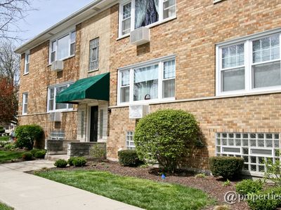 17 W Cossitt Ave APT 2A, La Grange, IL, 60525