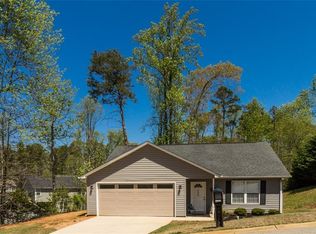 300 Morning Creek Dr, Easley, SC 29640
