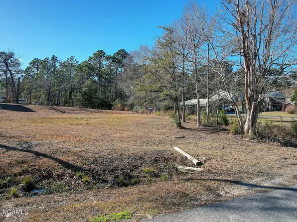 31 Sioux Road, Southport, NC 28461