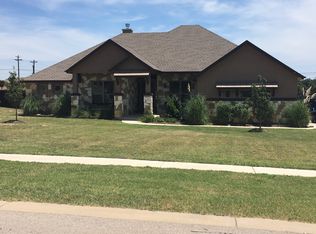 112 Sarahs Ln, Liberty Hill, TX 78642