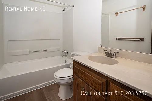 4813 Woodward St — Photo 17