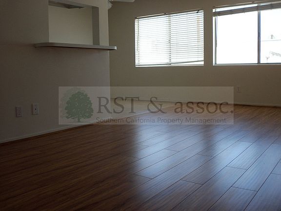 3rd image of 1519 Stoner Ave APT 8
