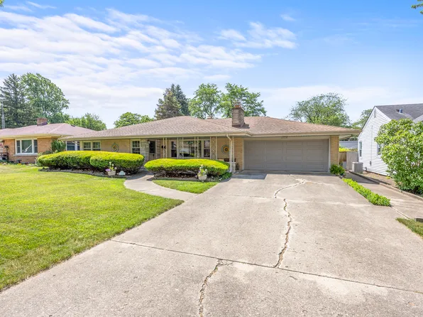 1304 Black Rd, Joliet, IL 60435